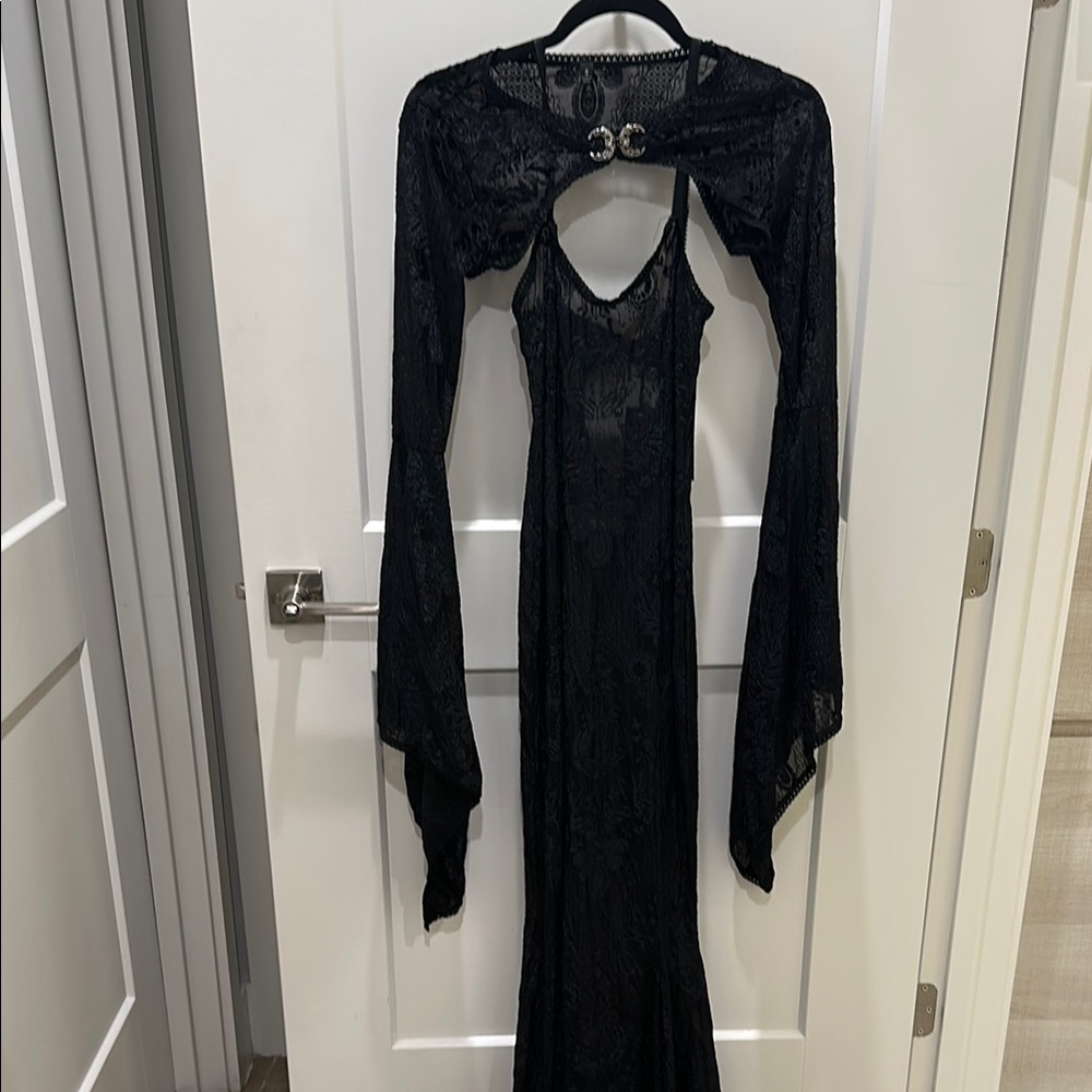 Widow DRUID’S WIFE MAXI DRESS AND SHRUG SET - BLACK